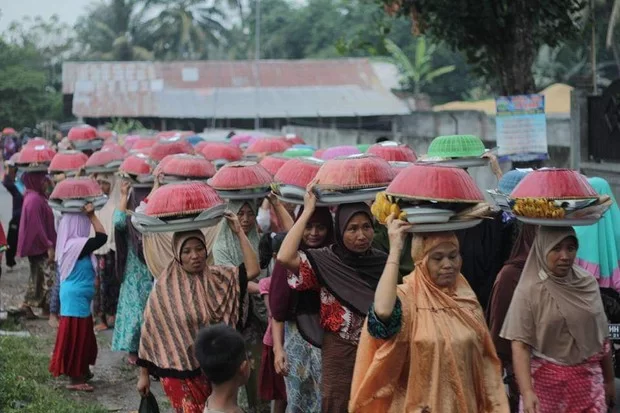 7 Tradisi Lebaran dari Berbagai Daerah di Indonesia