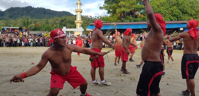 7 Tradisi Lebaran dari Berbagai Daerah di Indonesia